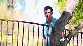 lulu chu sneaks boyfriend in for fuck 😏