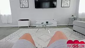 Chcem len tvoju pozornosť, Stella Luxx