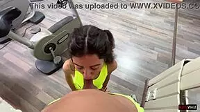 Risky public quickie in the gym with teen