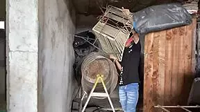 I bang my brother-in-law at my mother-in-law's house in hot homemade action