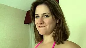 TEEN FLASHES SHAVED PUSSY IN TIGHT MICRO BIKINI!