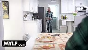 Big Titted Milf Feels Stuffed By Husband And Stepson On Thanksgiving