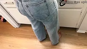 Paid Pretty Babe For A Quickie Sex Session