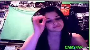 Teen MASTURBATES on WEBCAM