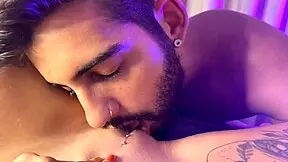 Girlfriend's pussy sucked until she squirts by romulo pontes