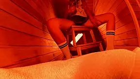 check out this handjob on beautiful blonde with close ups 😘