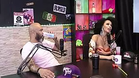 safada shows her silicone results in sheer red