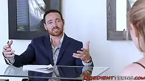 Pussy toyed and fingered 😈