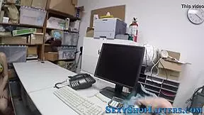 Teen Amateur Gets Rammed Hard