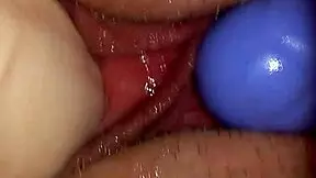 I stretch my teen girlfriend kenna's pussy with a big dildo.