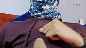 i'm excited and want to chat with three teens.