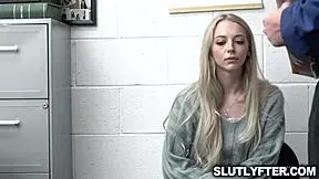 Officer catches teen shoplifters in the act