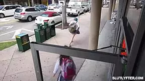 Officer catches teen shoplifters in the act