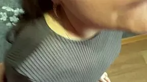 Apakah Realtor Ini Baru Menjilat Memek Setelah Blowjob Liar?