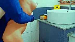 i got fucked in the bathroom by that schoolgirl