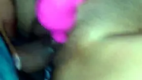 nuevo juguete para su vagina rica, cock and toys in action.