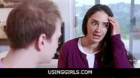 Young stepsister Chloe Cherry free used by Alex Jett