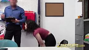 Oral pleasure for a young thief