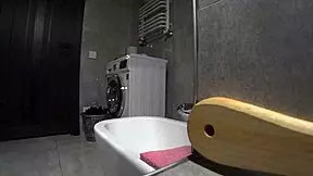 Hey, this wife cheats with the neighbor in the bathroom, wild home video