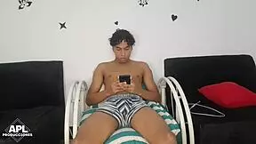 i came out of the bathroom and saw my stepbrother jerking his big cock, so i helped him 😏