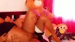 Stepsister Wakes Up Horny And Masturbates