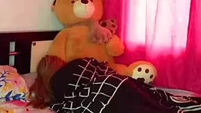 Stepsister Wakes Up Horny And Masturbates