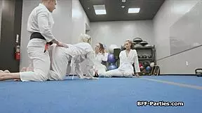 Horny Teens Feel Intense Pleasure In Foursome