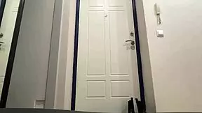 I saw the courier naked in stockings and sucked him off