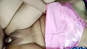 Creamy pussy desi girl enjoys homemade closeup sex