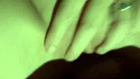 Creampie fucking my young girlfriend in amateur setting