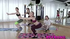 Yo, nonton remaja ganteng 18+ bang instruktur yoga mesum keras!