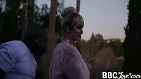 rich sex with a cunning cougar maxim law 😏