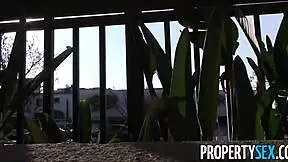 Young real estate agent with big natural tits gets homemade sex.