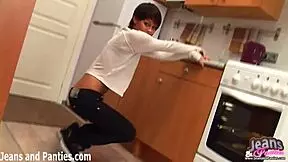 Im your tomgirl neighbor in tight jeans