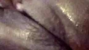 I'm playing with my wet pussy 😏