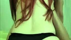 I-I saw that novinha sitting on dick till friend cums inside.