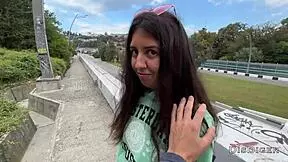 public agent picks up beauty for hard bush fucking outdoors