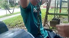 rica mamada con latina culona en las calles de medell�n