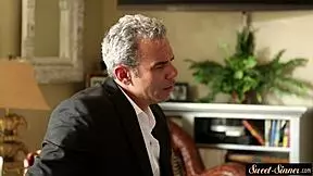 Sweet Stepdaughter Gets Pounded By Stepdad 😍