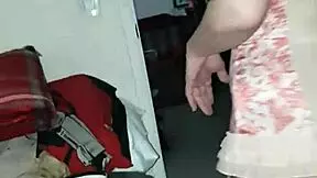 mature man eats girlfriend pussy