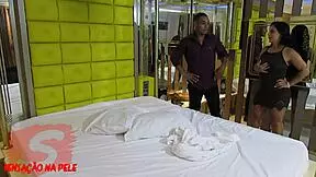 hot receptionist bruna lopesxx tests motel bed with masturbation and oral for maurinho