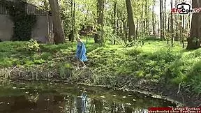 i'm a skinny blonde with natural tits in outdoor threesome