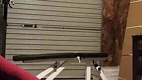 i love watching gym girl striptease, so muscular and teasing