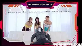 3 gamer girls sidra, raven, rebecca having fun 💰