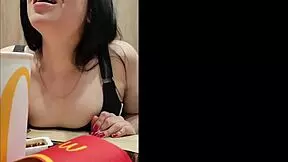 Neden üvey kuzenimin rimjob'u için eğildim?