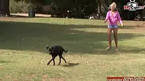 SKINNY BLONDE TEEN PICK UP FROM A MILF LESBIAN FOR DILDO SEX