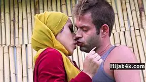 Shy Virgin Muslim Girl Kira Perez Fucks Her Personal Trainer in the Gym