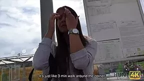 hunt4k dude trades girlfriend's pussy for a place to stay
