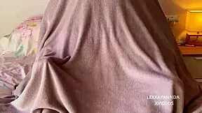 Sexo duro con una embarazada de 18 años