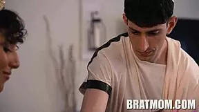 Stepmom offers tasty Halloween treat